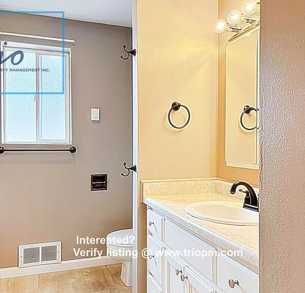 3595 Marshall Ave — Photo 8