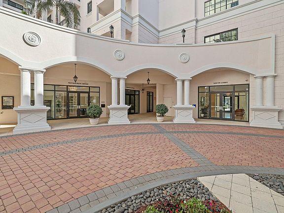 3rd image of 233 S Federal Highway #416