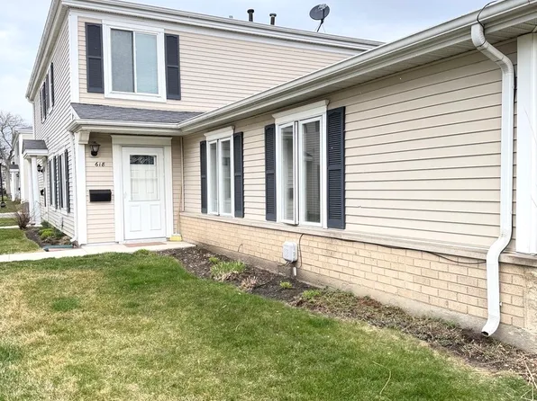 618 E Old Willow Rd #183-B, Prospect Heights, IL 60070