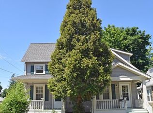 7368 Maple St, Mentor, OH 44060