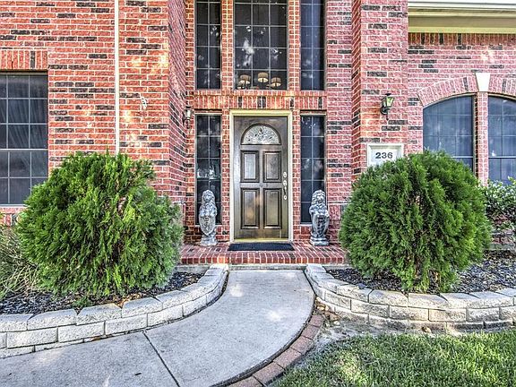 4th image of 236 Rustic Oaks Dr