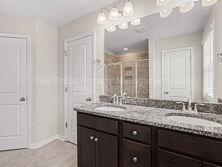 7112 Harris Bay Rd — Photo 16