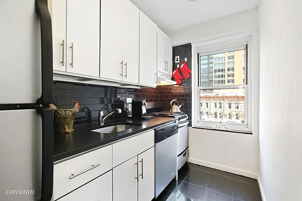 Sold by Corcoran | media 2