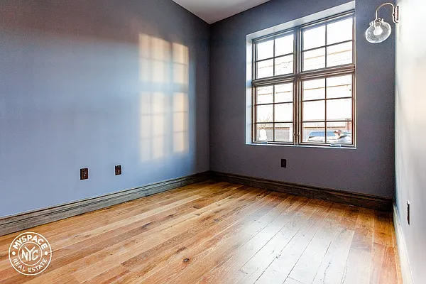 Rented by MySpaceNYC | media 1