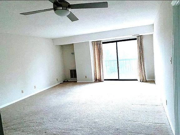 3rd image of 3800 Powell Ln APT 714