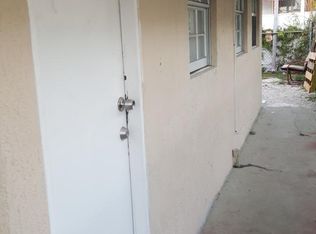 3073 SW 2nd St, Miami, FL 33135