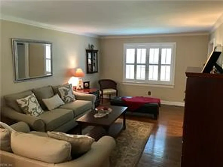 4724 Driver Ct — Photo 3