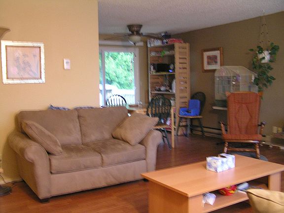 OPen concept LR/Dining Rm