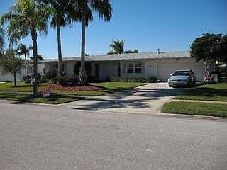 1st image of 414 Thrush Dr