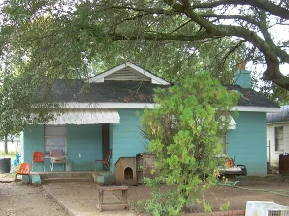 711 Corn Ave, Albany, GA 31701