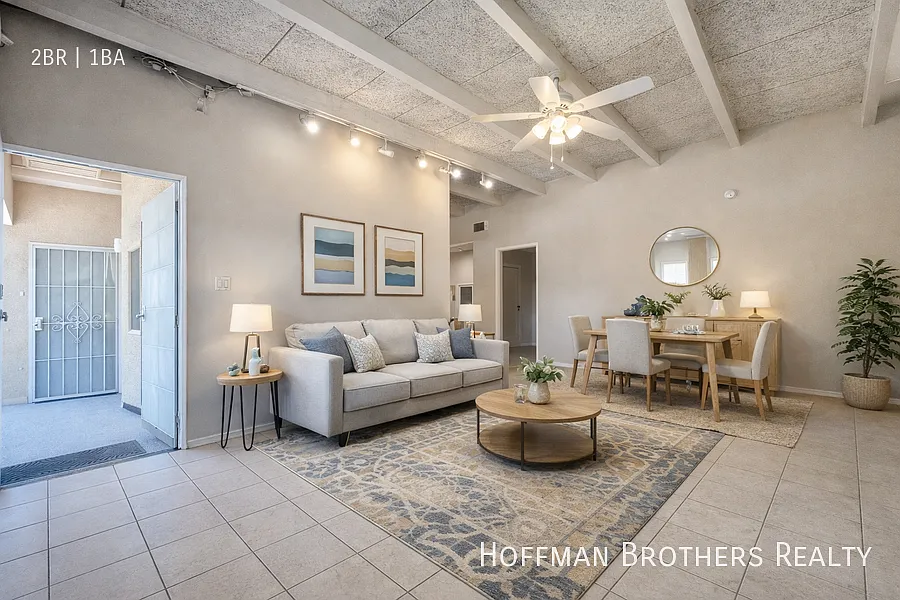 Beautiful & Spacious 2-Bedroom W/ Parking! — Photo 3