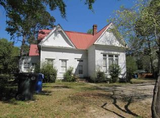 804 Stonewall St, Dublin, GA 31021
