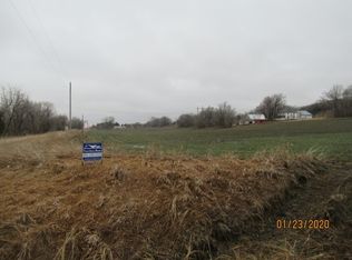 2300 Avenue, Chapman, KS 67431