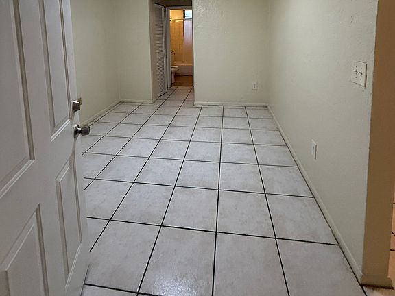2nd image of 3620 Grand Ave #9