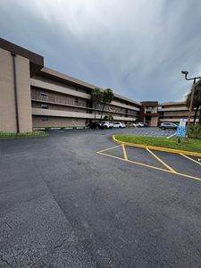 702 NW 87th Ave APT 105, Miami, FL, 33172