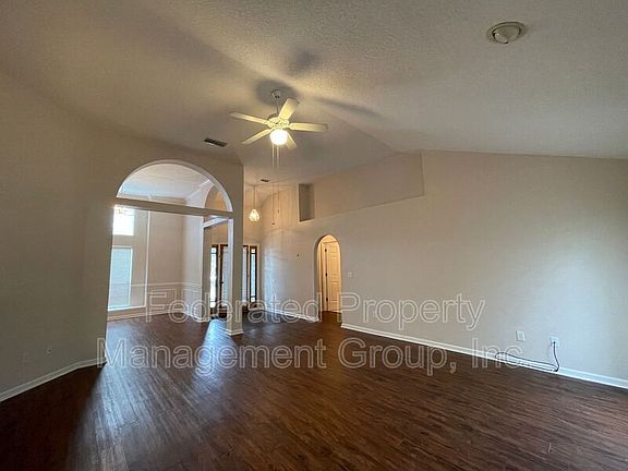 5th image of 3032 Blue Jack Ct