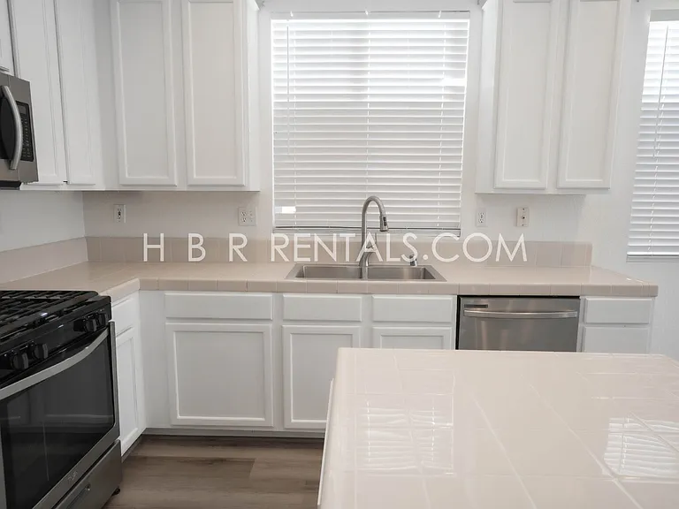 13425 Forestwood Way — Photo 8
