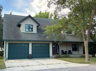 79 1st Ave S, Wood Lake, MN 56297