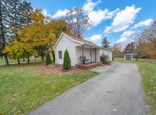 842 Burr St, Adrian, MI 49221