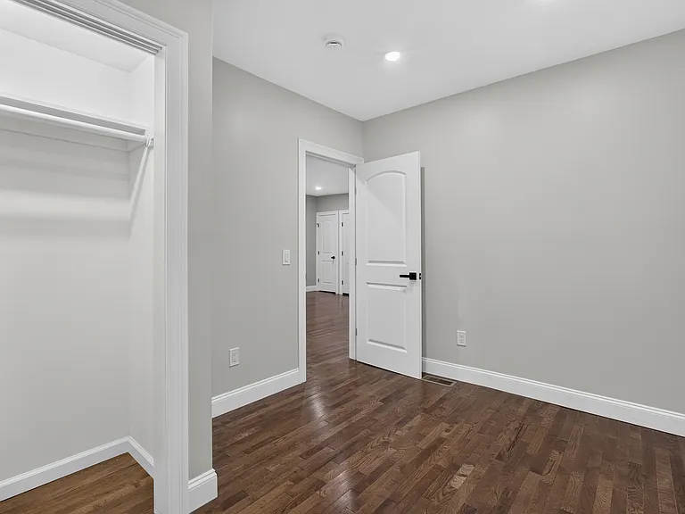 24 Dean St #1 — Photo 9