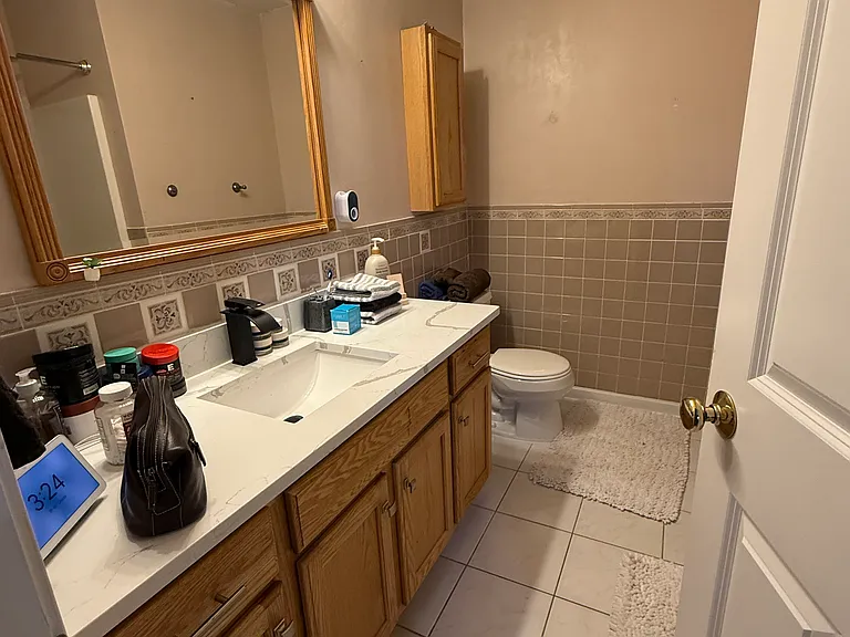 Knowlton Cir — Photo 16