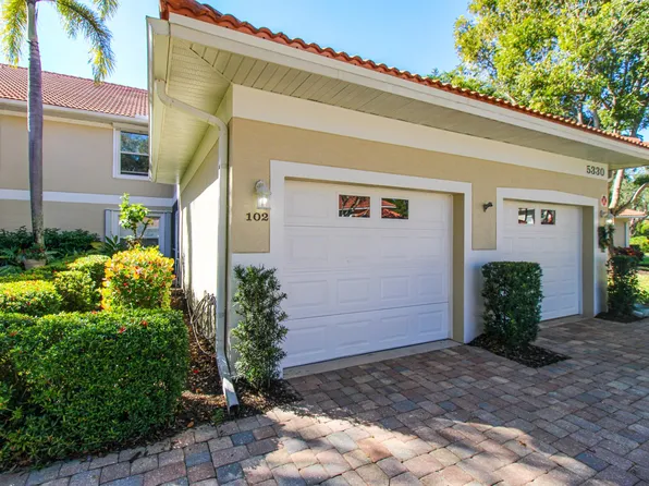 5330 Andover Dr APT 102, Naples, FL 34110