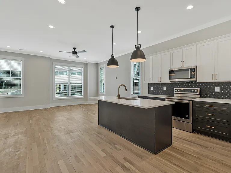 5301 Centennial Blvd #D — Photo 6