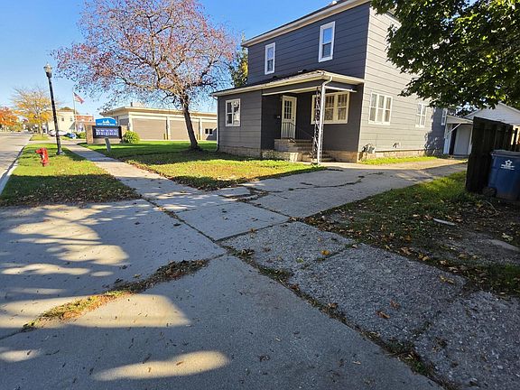 2nd image of 113 W State St