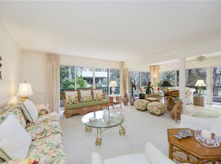 103 Clubhouse Dr APT 350, Naples, FL 34105