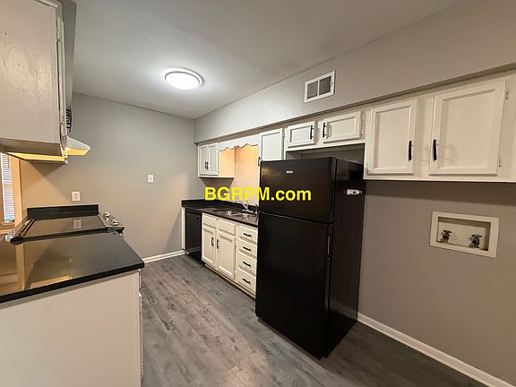 4th image of 719 S Redmond Rd #13