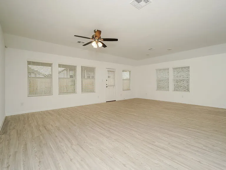 6608 Brandy Path — Photo 4