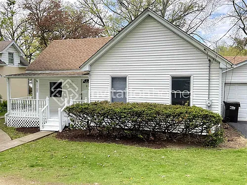 1102 Lincoln Ave Photo 1