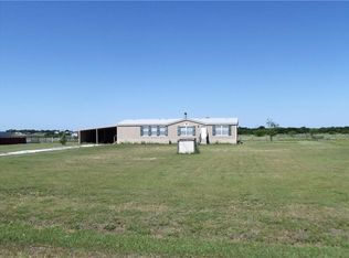 1665 Maier Rd, Pilot Point, TX 76258