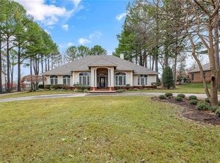 2612 W Green Acres Rd, Rogers, AR 72758