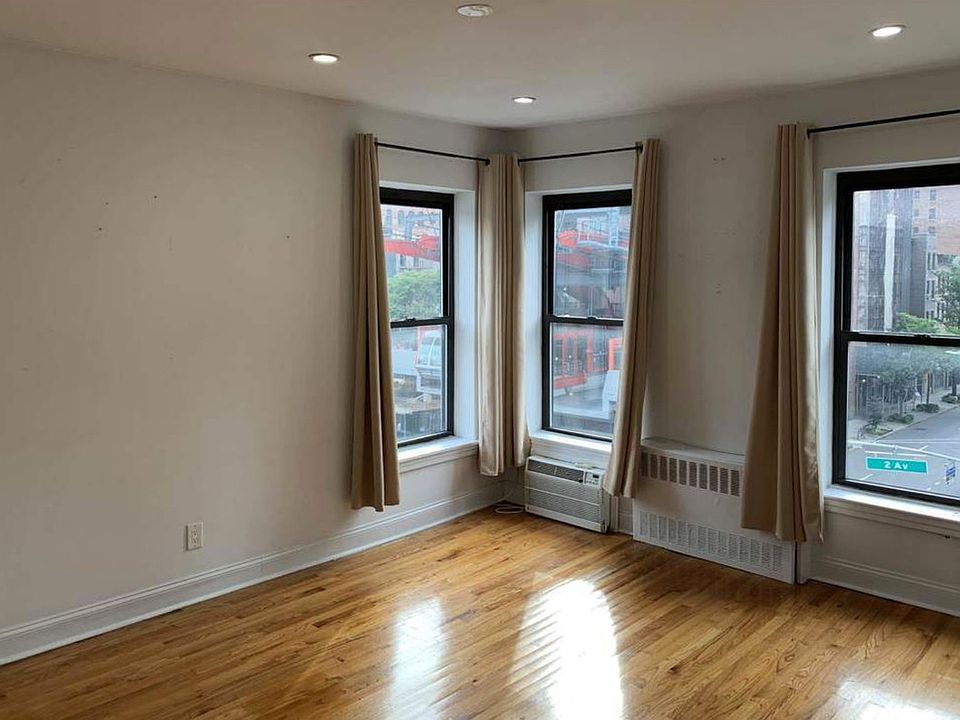 1st image of 301 E 60th St APT 3C