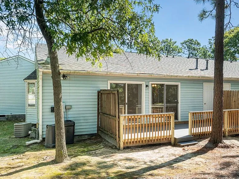 596 Countrytown Dr — Photo 16