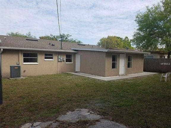 2nd image of 3221 Delray Dr