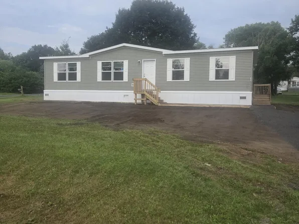 12 Michaele Ave, Plattsburgh, NY 12901