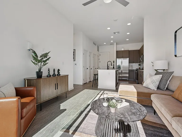 Lura Vegas Apartments — Photo 33
