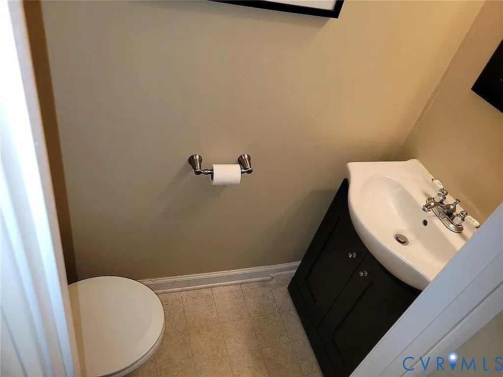 2 bed, 1160 sqft, $1,950 — Photo 3