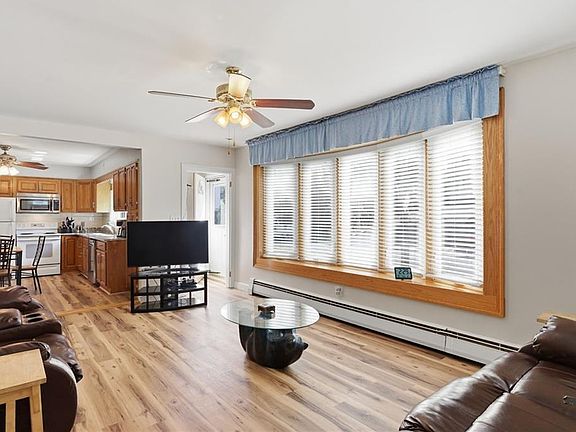 5th image of 75 Veazie St
