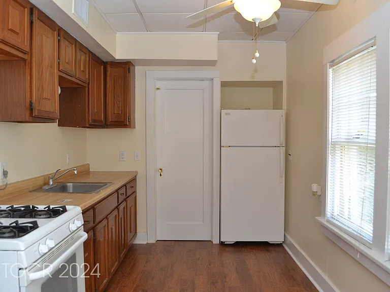 471 Sicomac Ave #2 — Photo 6