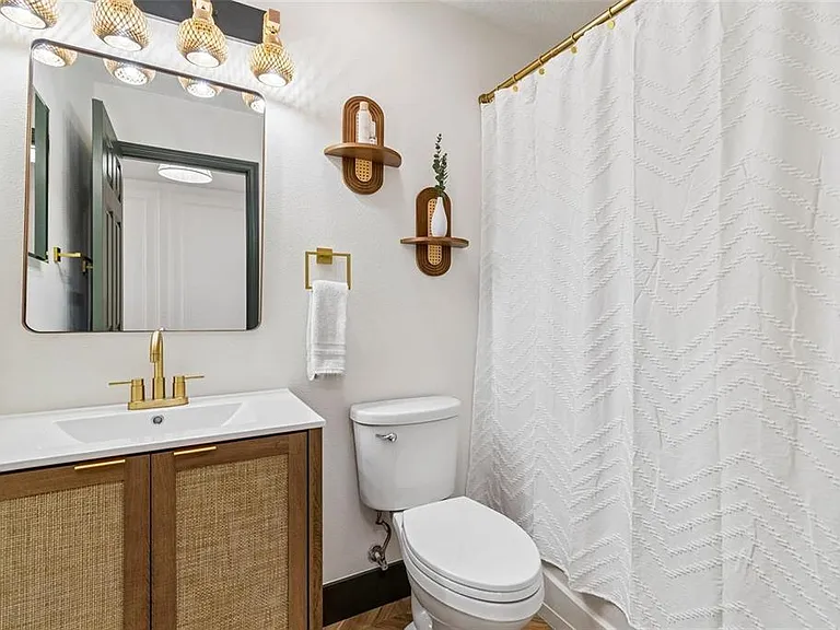 504 Wheaton Trent Pl — Photo 15