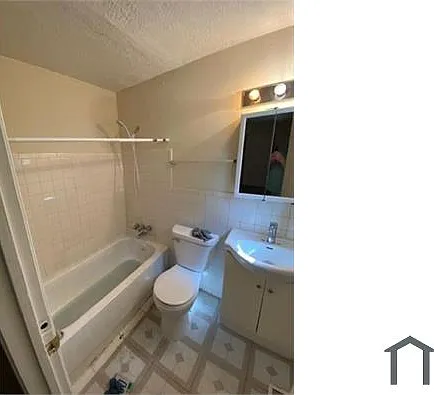 1430 N James H McGee Blvd #6 — Photo 9