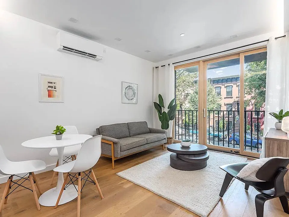 714 Jefferson Ave #2A