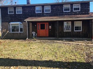 900 Van Eaton Rd, Xenia, OH 45385