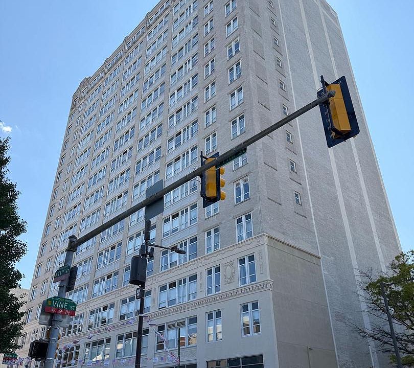 1st image of 1100 Vine St #-1003