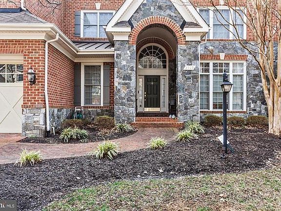 3rd image of 3509 Schuerman House Dr