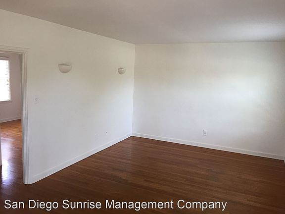 3rd image of 1708 Adams Ave