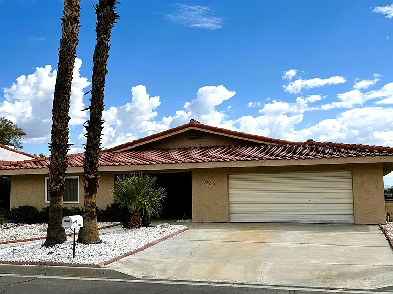 9350 Clubhouse Blvd — Photo 3
